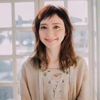 セミロング カラー 高橋 聖羅のヘアスタイル