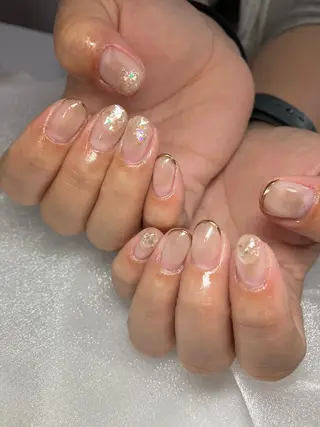 ネイル 荒木 莉奈のネイルデザイン