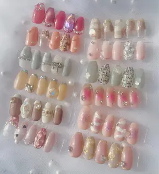 ネイル e’s nail Lumièreのネイルデザイン