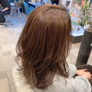セミロング カラー パーマ ヘアアレンジ 美髪矯正 韓国レイヤーのヘアスタイル