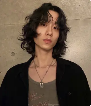 ショート パーマ デザインカラー⭐︎★ 🐆hyo🐆のヘアスタイル