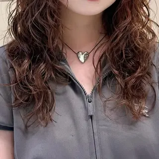 セミロング 森 いずなのヘアスタイル