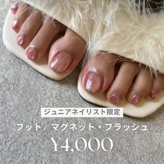 ネイル ate 新都心店 Arisaのネイルデザイン