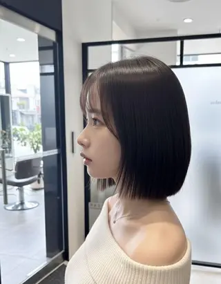 ショート カラー MARLE 布施店のヘアスタイル