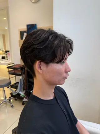 ショート パーマ メンズ メンズ特化型美容師 栗山勇人のヘアスタイル