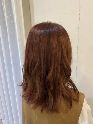 ミディアム カラー . SHIZUKAのヘアスタイル