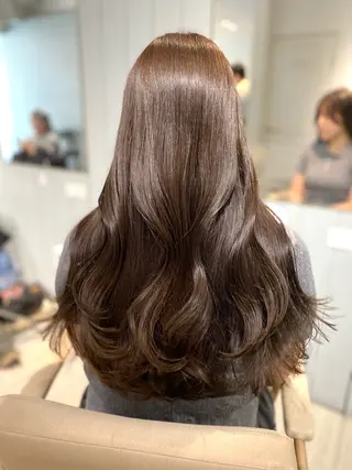 セミロング カラー 髪質改善×レイヤー カット💎yuiのヘアスタイル
