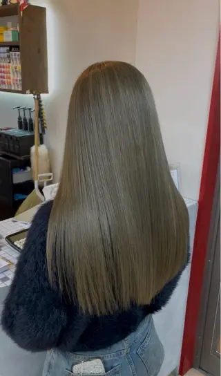 セミロング 中嶋 颯和のヘアスタイル