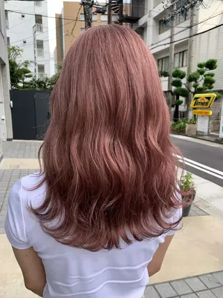 ミディアム 山田 絵里菜のヘアスタイル