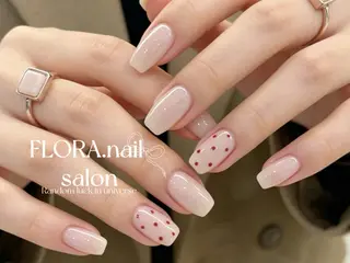ネイル Flora nail salonのネイルデザイン