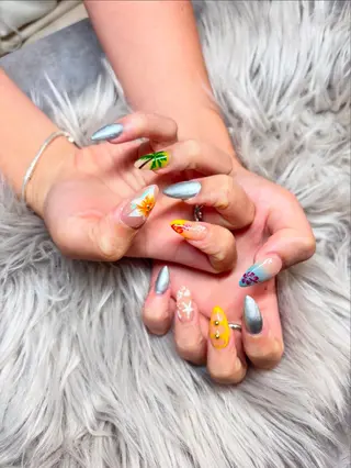 ネイル IROHA NAIL 真結子のネイルデザイン