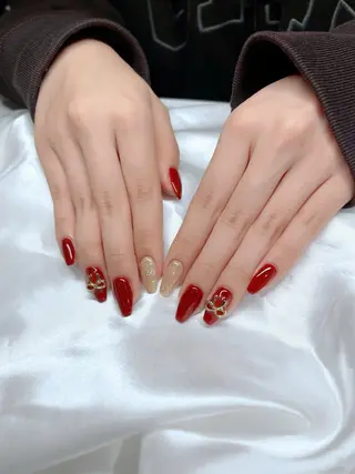ネイル UnFLAIR麻布 十番店🎀SARAのネイルデザイン