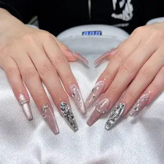 ネイル 個性派ネイル🌈 岐阜🐶みのりのネイルデザイン