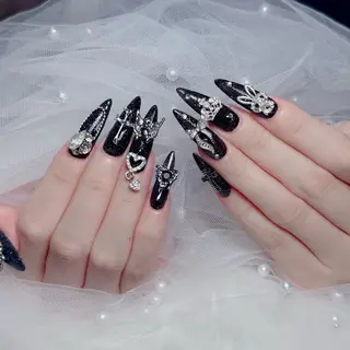 ネイル Lenie Nail Salonのネイルデザイン