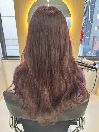 ロング 深見 真由のヘアスタイル
