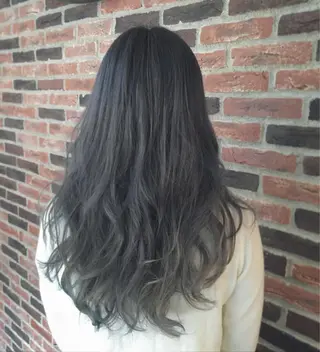 ミディアム セミロング カラー メンズ特化美容師 カラー専門ぺーターのヘアスタイル