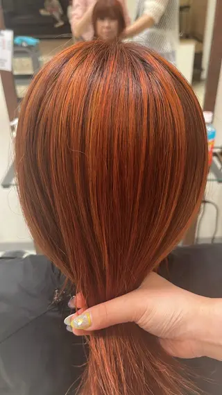 セミロング 北山 麻衣のヘアスタイル