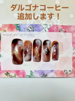 ネイル 新宿ネイルサロン ジェミディローサのネイルデザイン