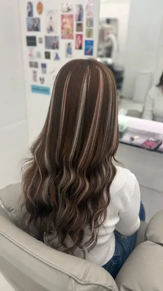ロング 大古 楓のヘアスタイル