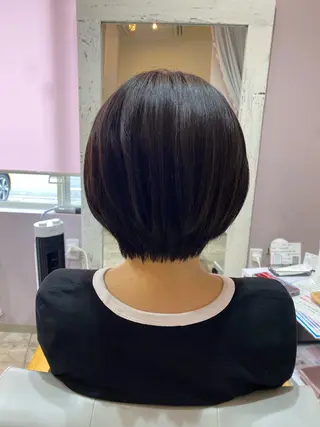 ショート かまだ しおりのヘアスタイル