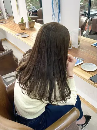 セミロング カラー ヘアアレンジ ハル🌸柔色/ ブリーチなし/艶髪のヘアスタイル
