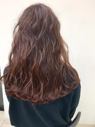 セミロング 穐田 司樹のヘアスタイル