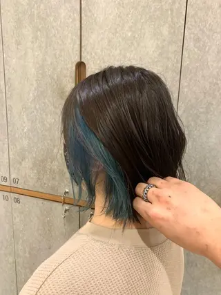 ミディアム 斉藤大河 カラー/縮毛矯正のヘアスタイル