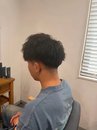 ショート パーマ メンズ Meteor 店長 祝田涼太のヘアスタイル