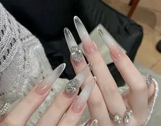 ネイル D-BEAUTY Nailsalonのネイルデザイン