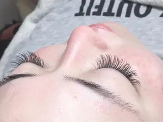 セミロング カラー パーマ ヘアアレンジ メンズ キッズ ネイル マツエク・マツパ brille ~eyelash~のヘアスタイル