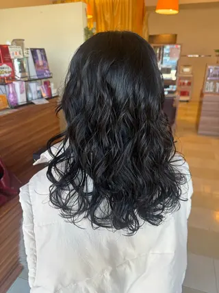 ミディアム パーマ 韓国風パーマ🌿コテ 巻き風パーマ/るいのヘアスタイル