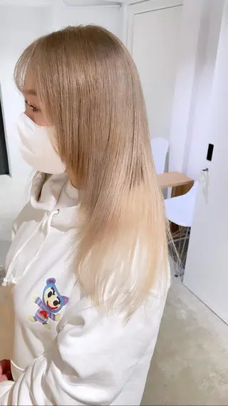 セミロング カラー STUD YUKIのヘアスタイル