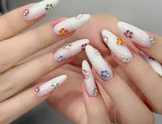 ネイル Luvia Ginzaのネイルデザイン