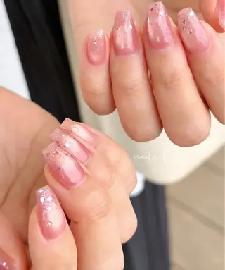 ネイル 大人可愛いネイル🎗 Hinaのネイルデザイン