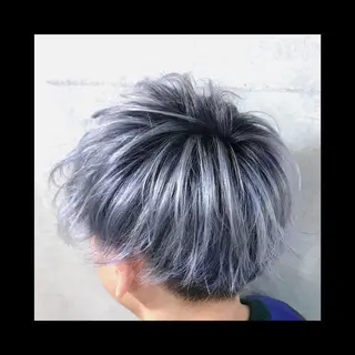 ショート カラー メンズ 及川シゲル 髪質改善講師のヘアスタイル