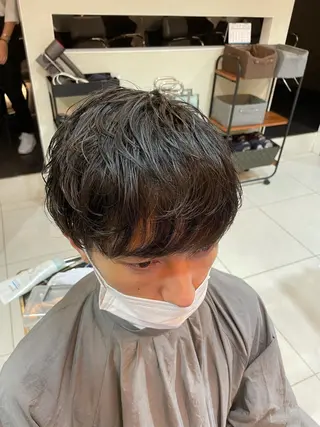 ショート パーマ メンズ ブリーチ特化 ハイトーンRYOYAのヘアスタイル