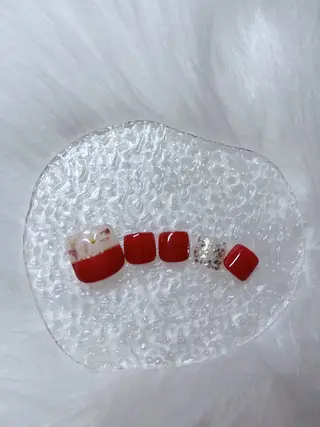 ネイル レイレア ネイルルームのネイルデザイン