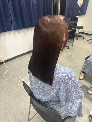 ロング 赤髪/ワインレッド/ 韓国系 まなかのヘアスタイル
