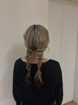 セミロング 🪐海外hair/パ ーマ/暖色/ミミ🌼のヘアスタイル