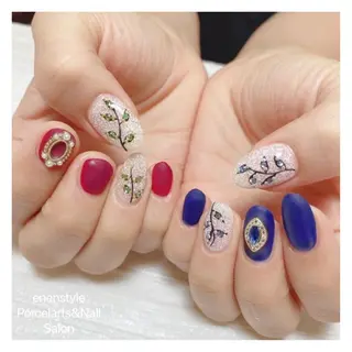 ミディアム ネイル 🐾enen style 🐾のネイルデザイン