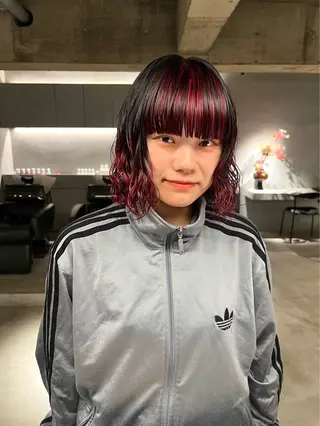 ミディアム カラー 宮川 日菜子のヘアスタイル