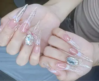 ネイル D-BEAUTY Nailsalonのネイルデザイン