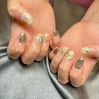 ミディアム カラー パーマ ヘアアレンジ メンズ キッズ ネイル マツエク・マツパ アイブロウ el. by Aoのネイルデザイン