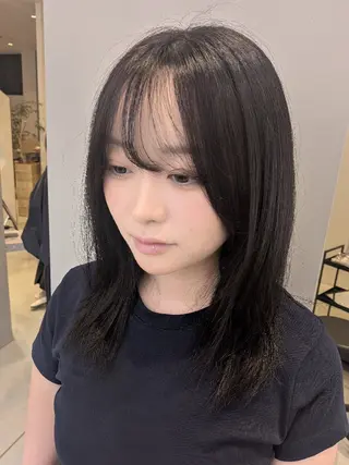セミロング カラー 古屋 美春のヘアスタイル
