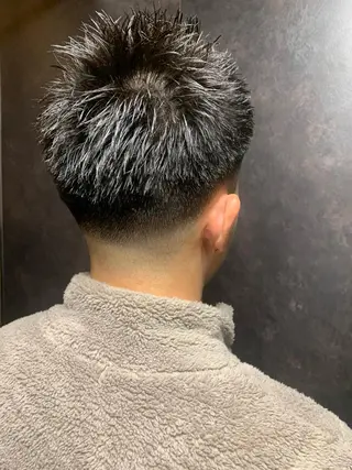 ショート 山内 敢史のヘアスタイル