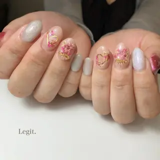 ネイル Legit nail salonのネイルデザイン
