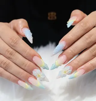 ネイル Anmi Nail 新宿のネイルデザイン