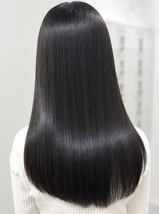 ロング 暗髪うる艶ヘア🫧 yumi🐈‍⬛🪽のヘアスタイル