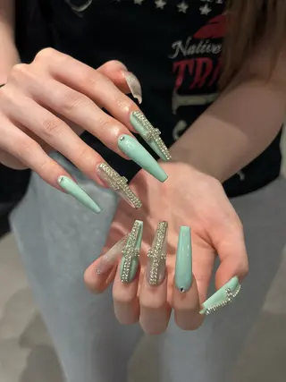 ネイル Eli Muse 新宿ネイルのネイルデザイン