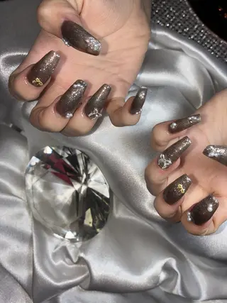 ミディアム YOKOSUKA NAILS💅✨のネイルデザイン